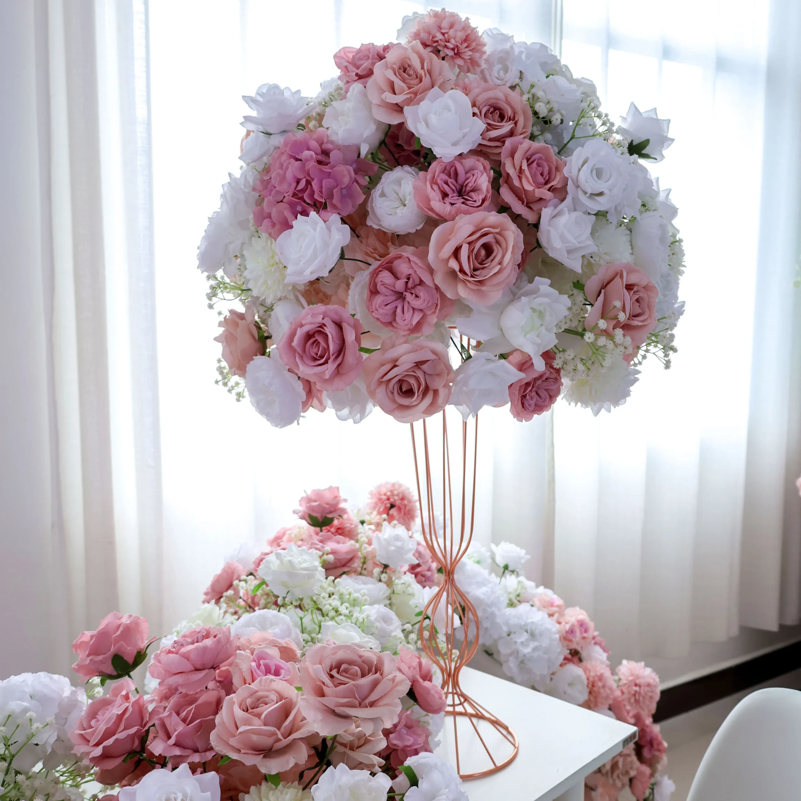 Floral centerpieces (balls)